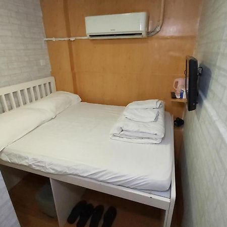 Cozy Inn Jordan Station Hong Kong Bagian luar foto