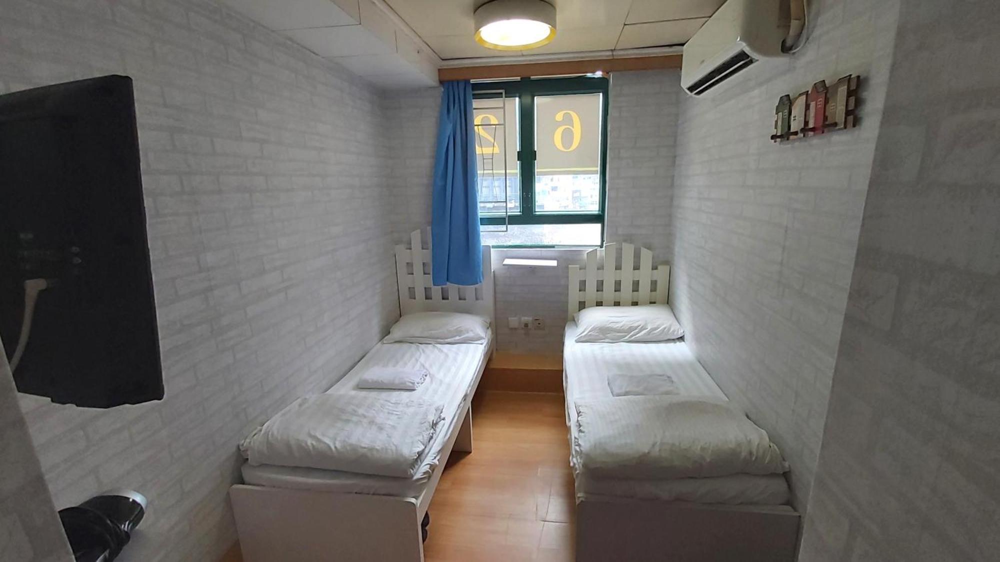 Cozy Inn Jordan Station Hong Kong Bagian luar foto