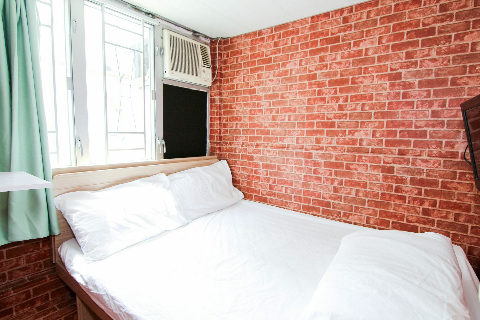 Cozy Inn Jordan Station Hong Kong Bagian luar foto