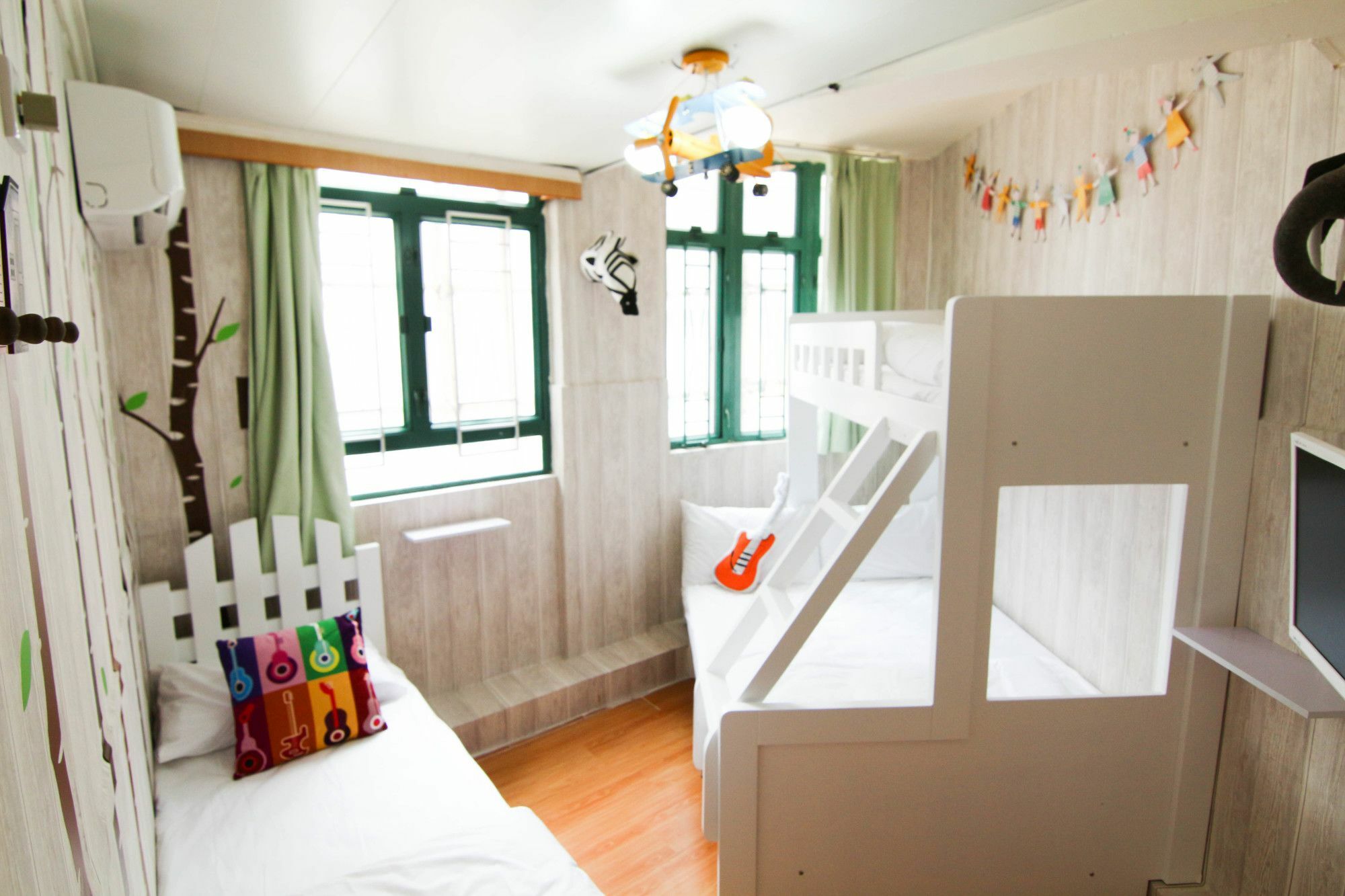 Cozy Inn Jordan Station Hong Kong Bagian luar foto