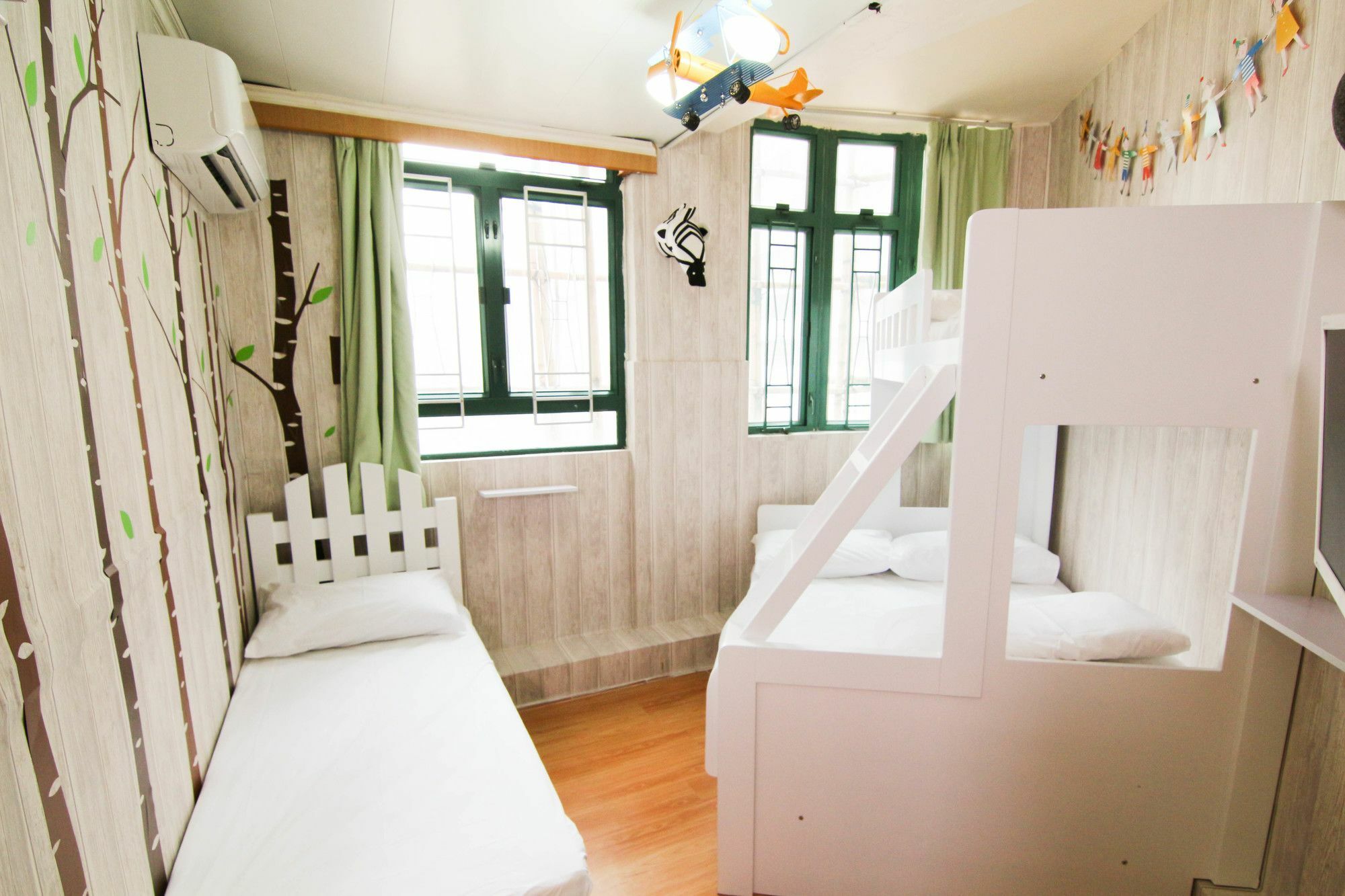 Cozy Inn Jordan Station Hong Kong Bagian luar foto
